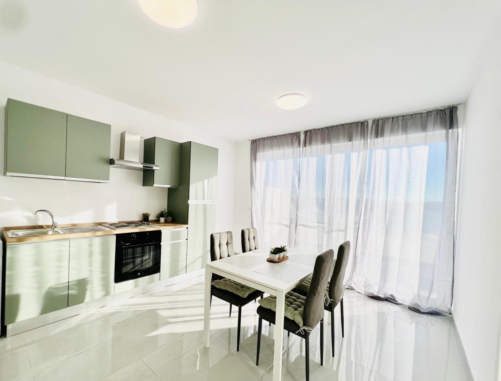 Sunshine Suits - Brand New Apartments Msida Bagian luar foto
